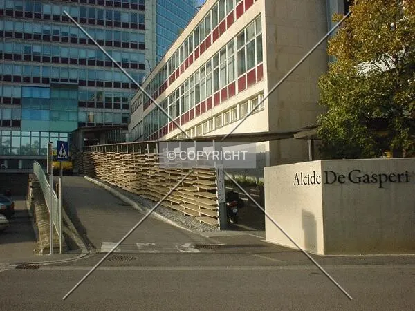 Entrance at Rue Thüngen