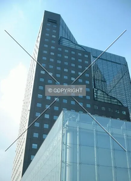 Photo 165-970-395