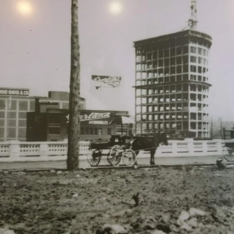 Photo 166-325-186
