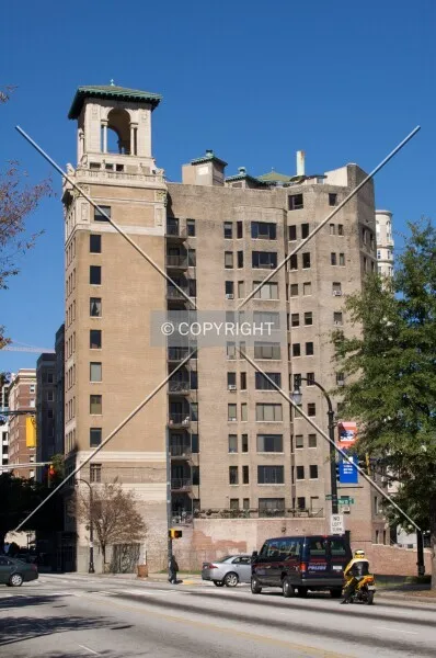 Photo 166-681-572