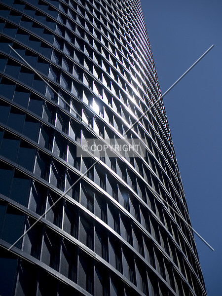 Photo 166-969-670