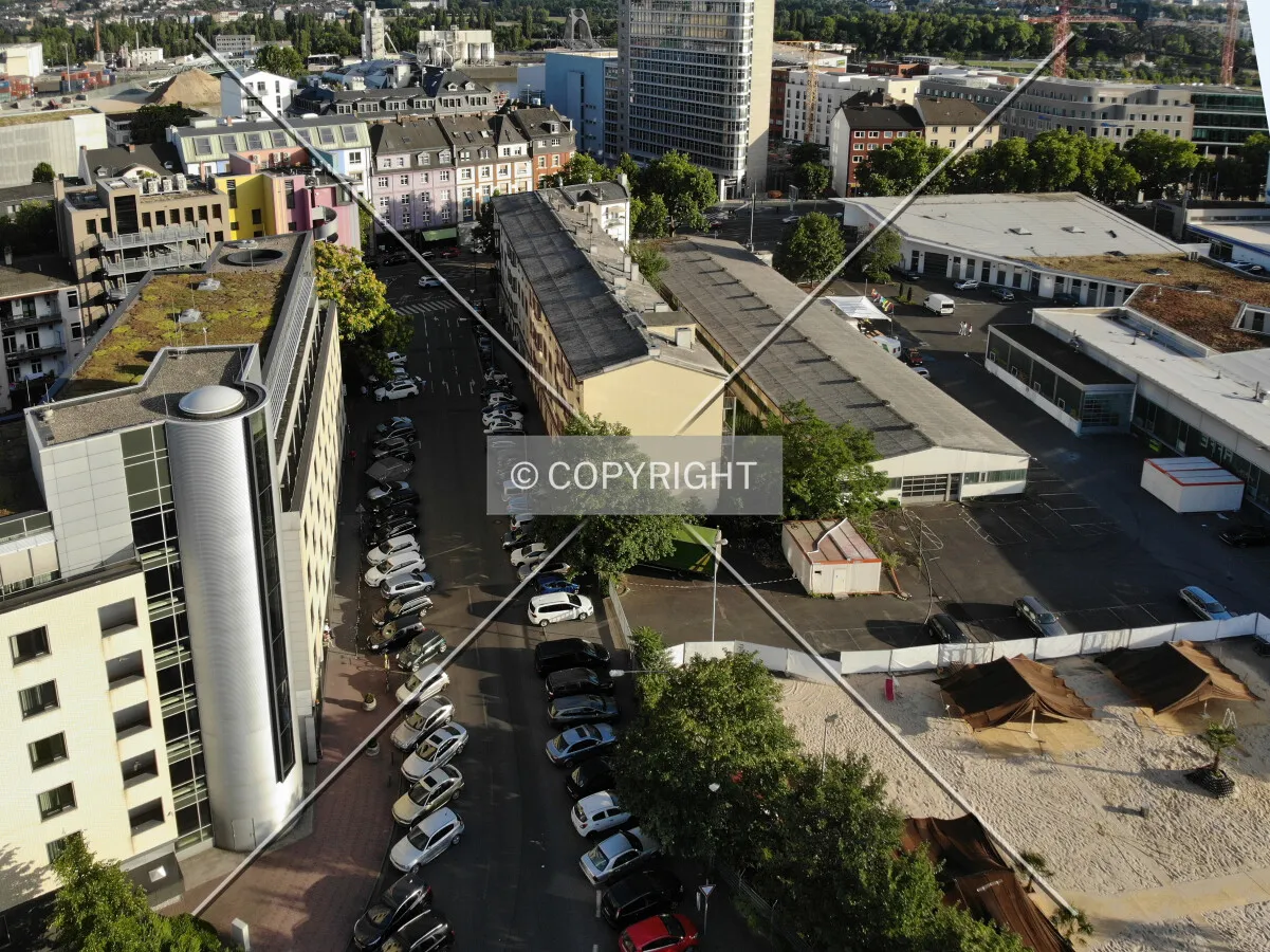 Photo 016-701-341