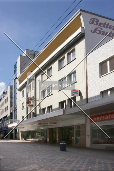 Photo 167-357-972