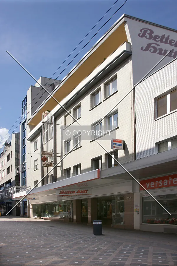 Photo 167-357-972
