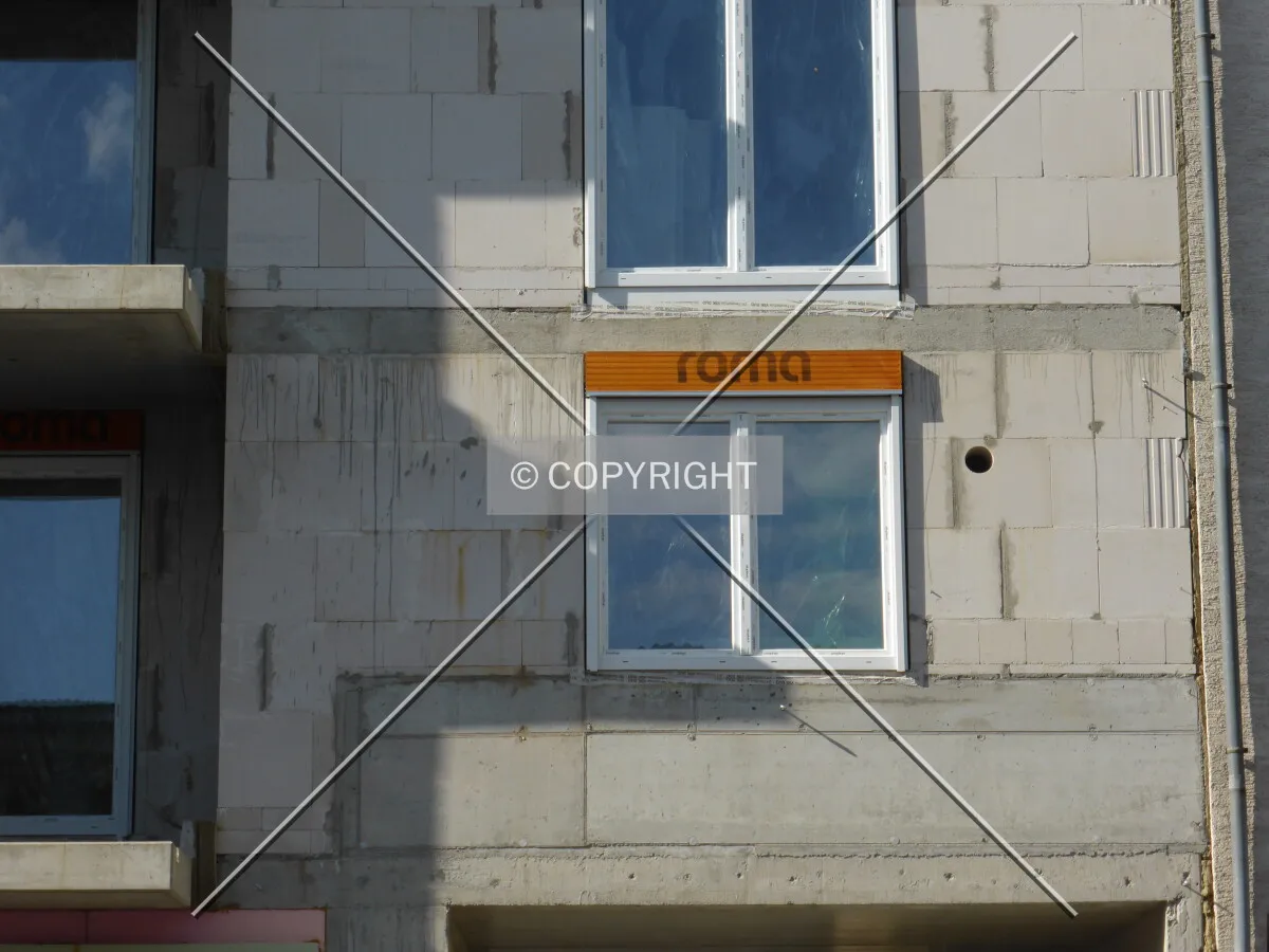 Photo 016-745-081