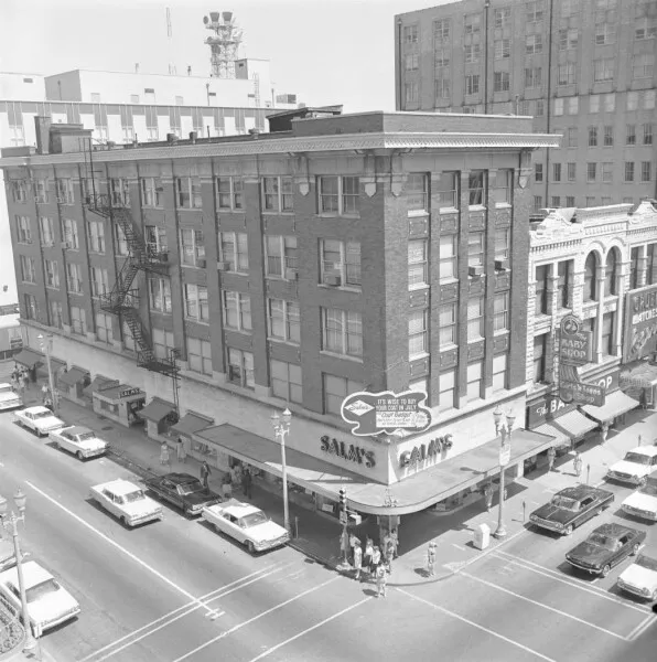Photo 167-551-612