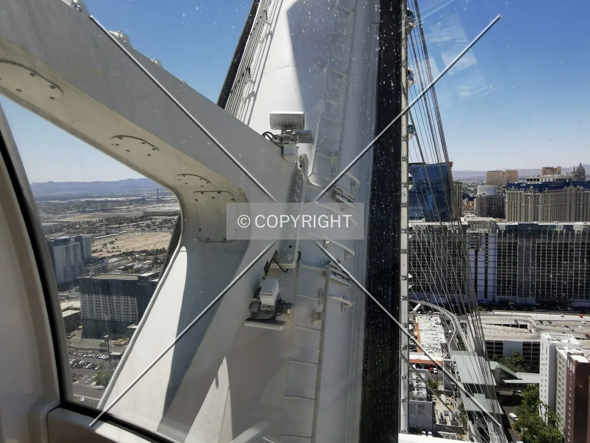 Photo 168-295-970