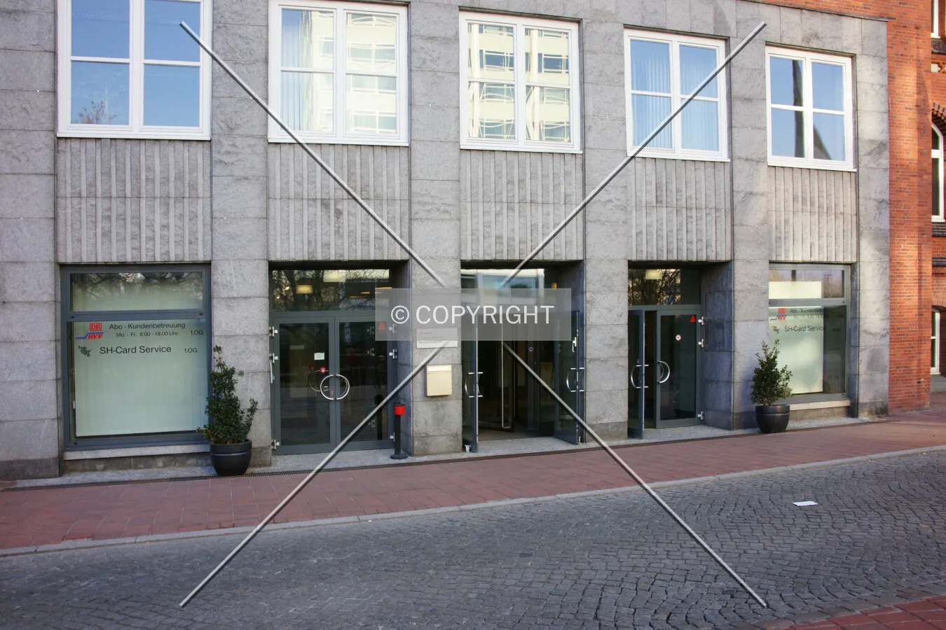 Photo 168-328-388