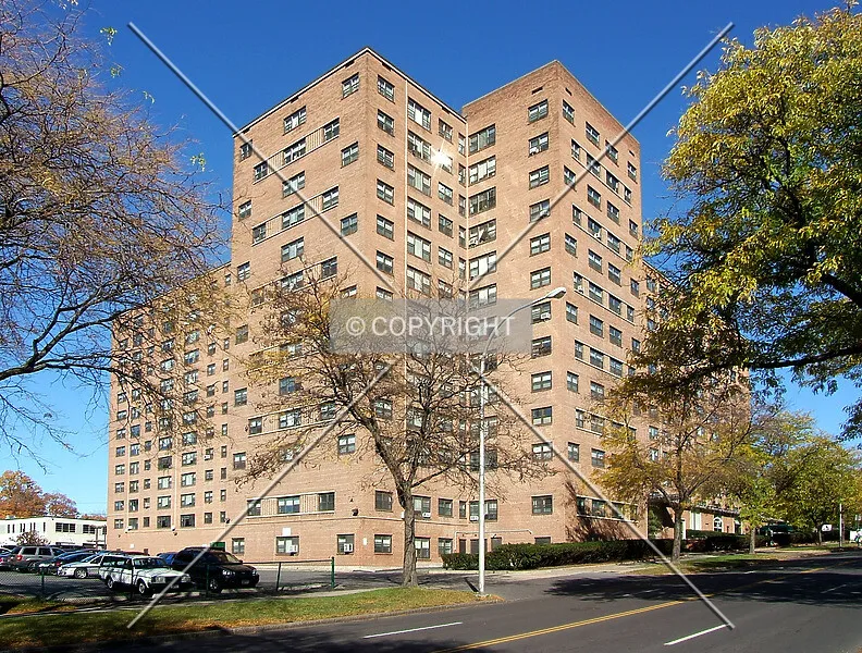 Photo 168-476-064