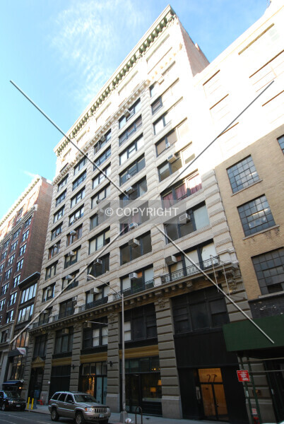 Photo 168-514-704