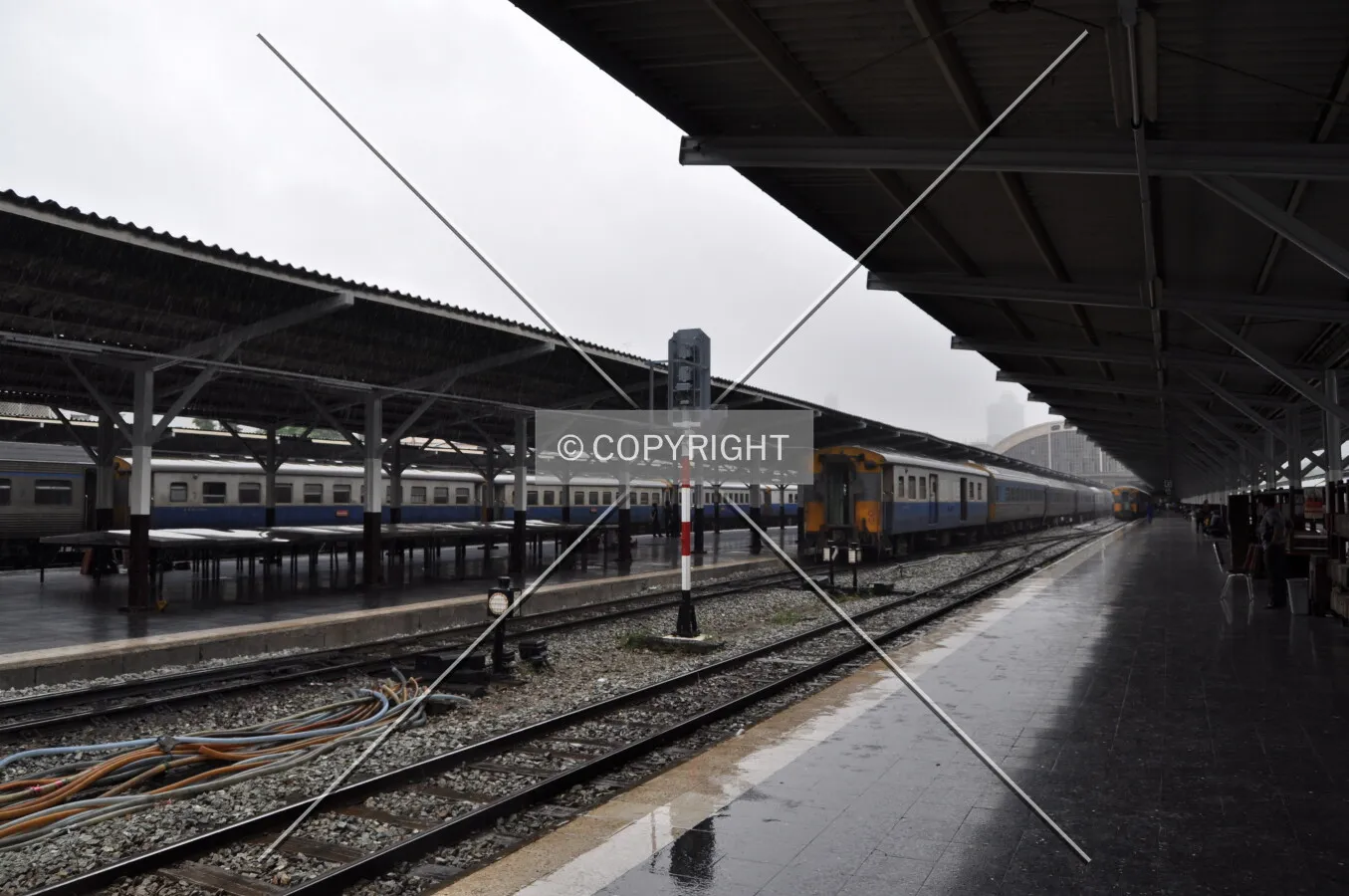 Photo 168-570-751