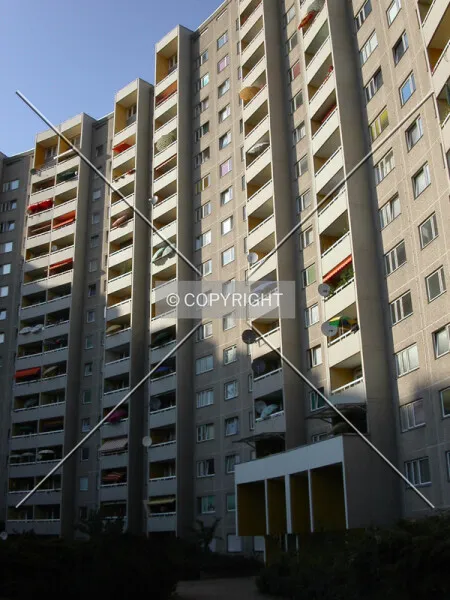 Photo 168-739-000