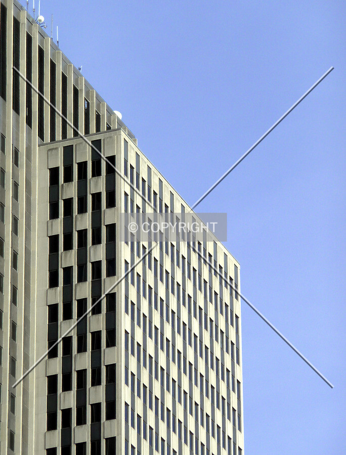 Photo 168-785-431