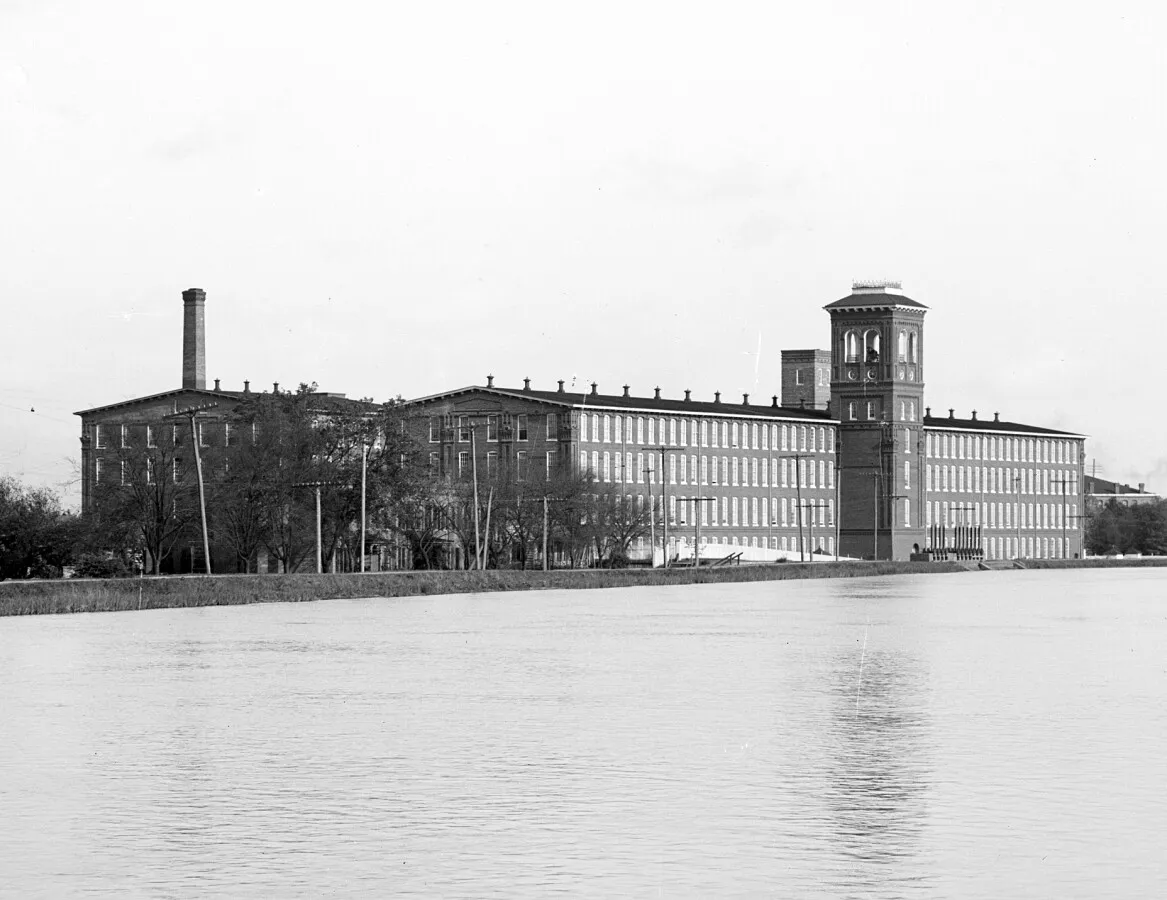 Vintage view from the northwest