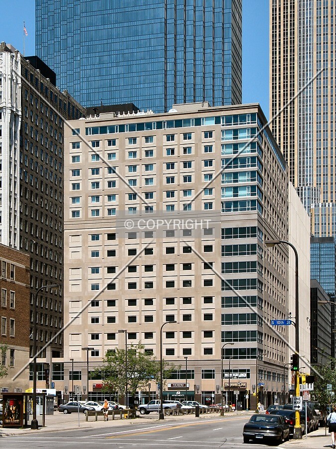 View to the north along Marquette Avenue