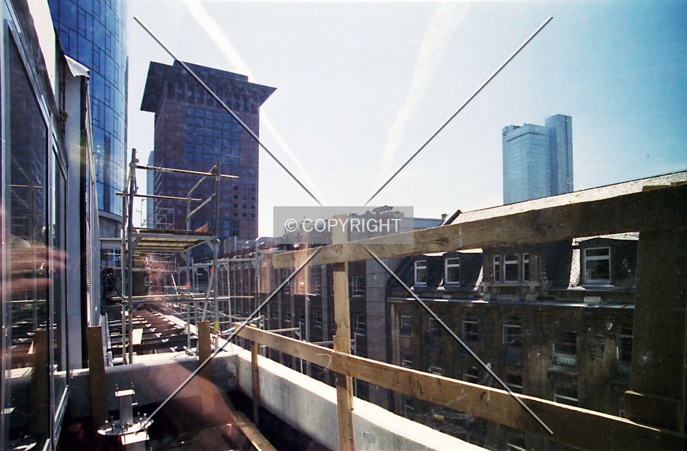 Photo 016-952-570