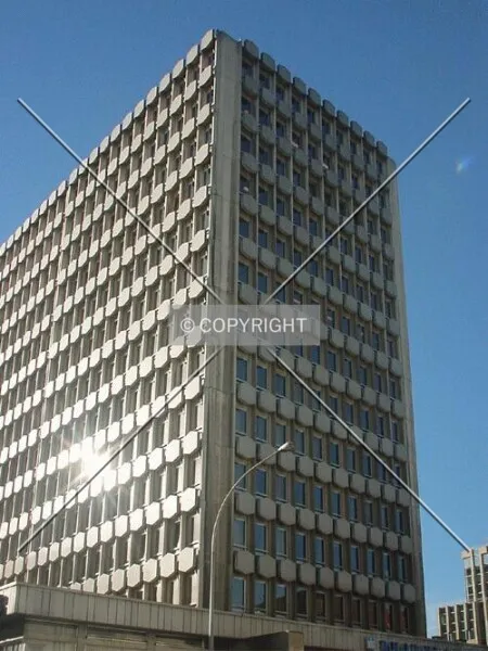 Photo 169-865-620