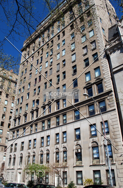 Photo 170-892-371