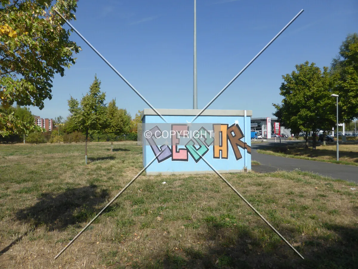 Photo 171-208-861