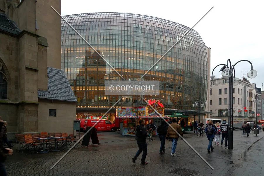 Photo 171-228-663