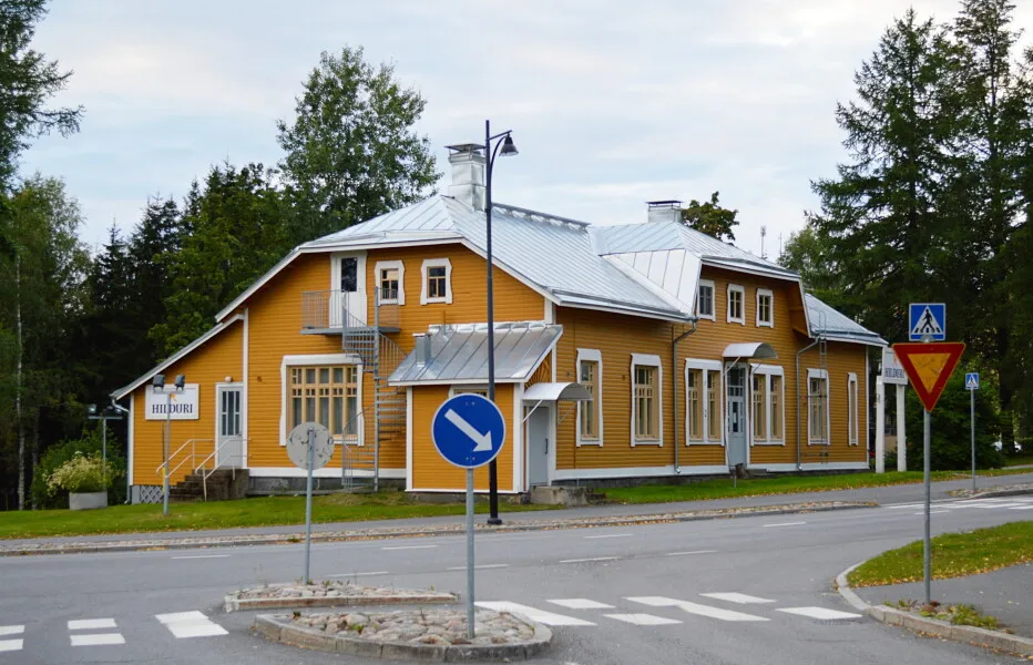 Photo 171-332-695