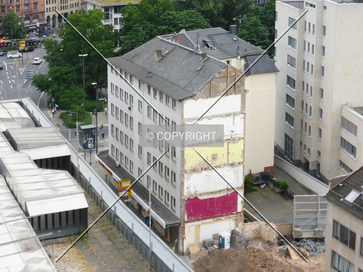 Photo 172-114-586