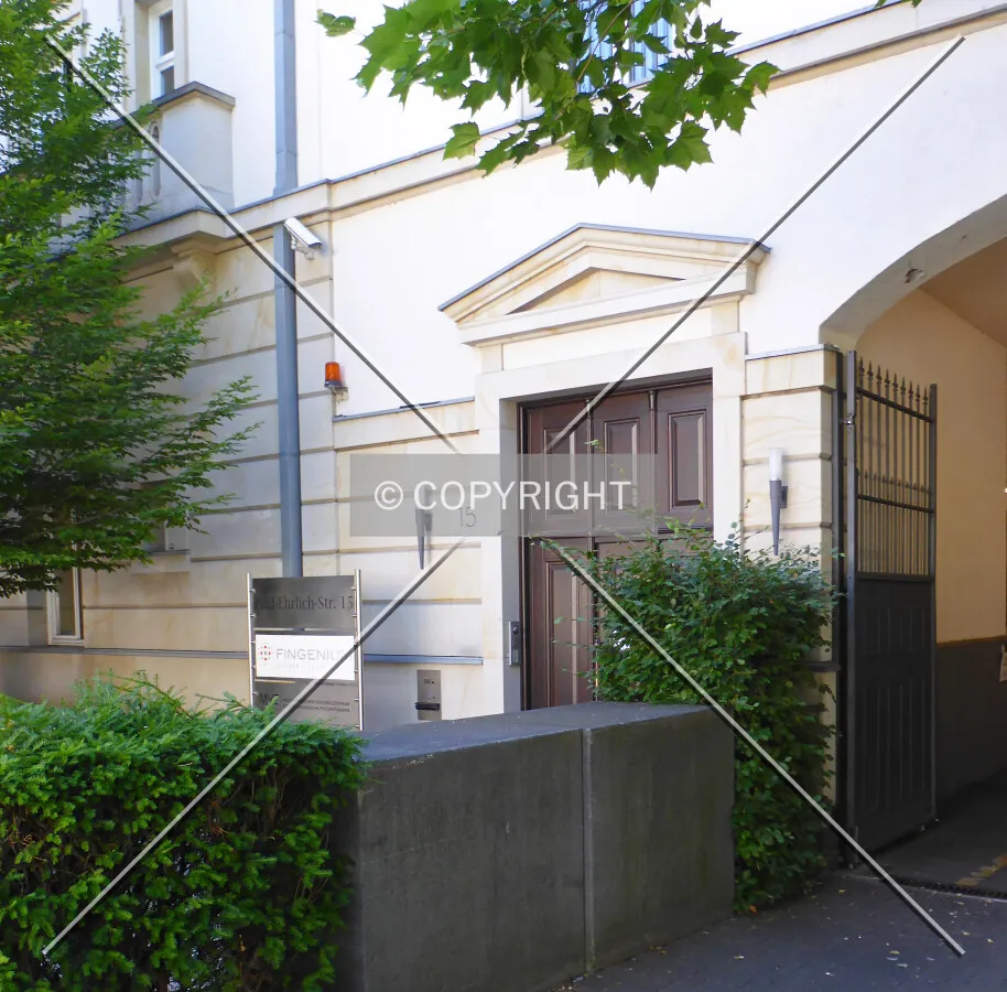 Photo 172-144-747