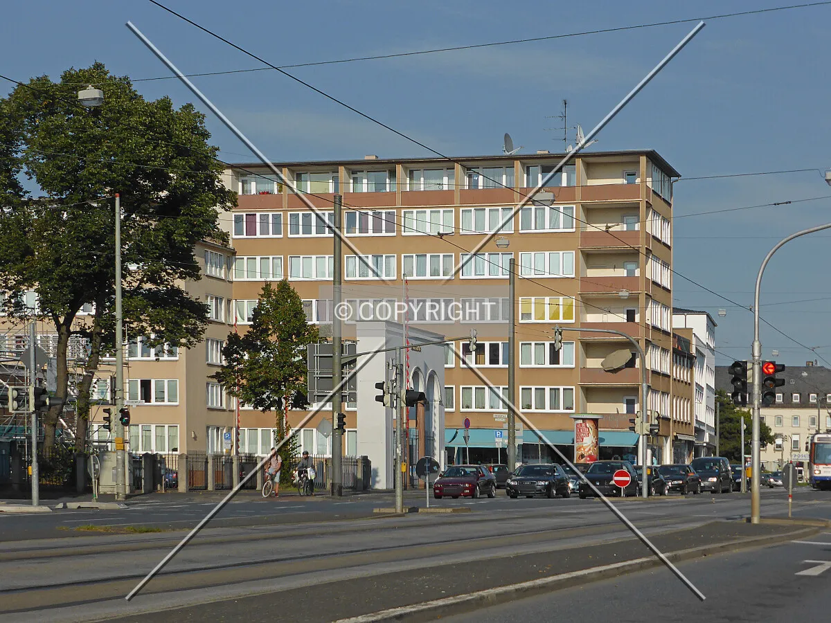Photo 172-245-222