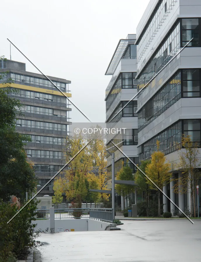 Photo 172-285-061