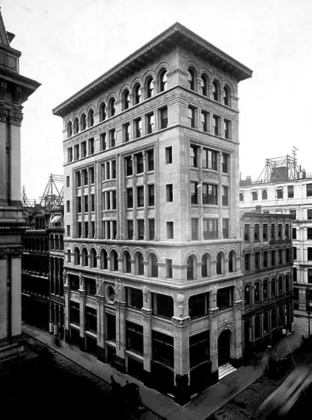 Photo 172-348-760