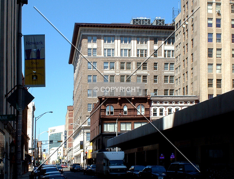 Photo 172-385-466