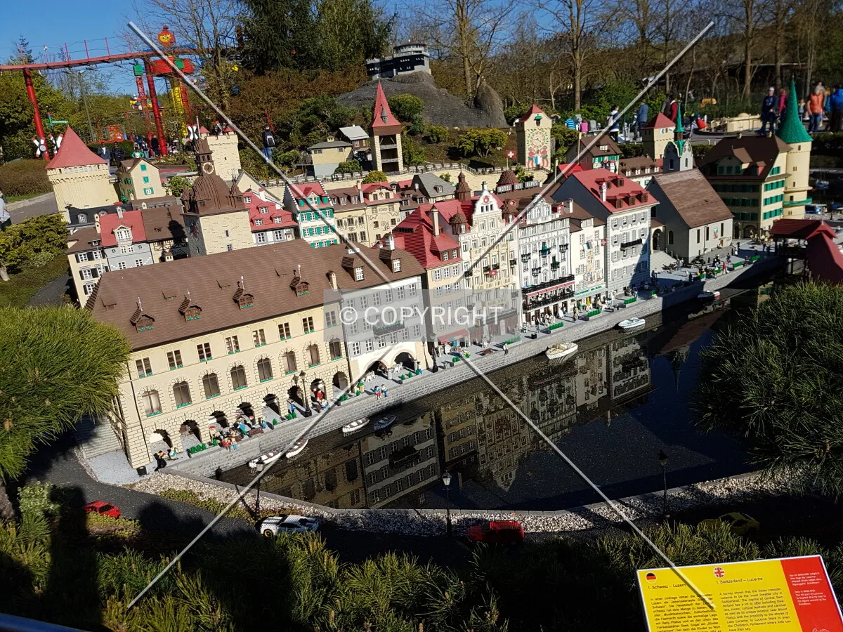 Photo 017-277-841