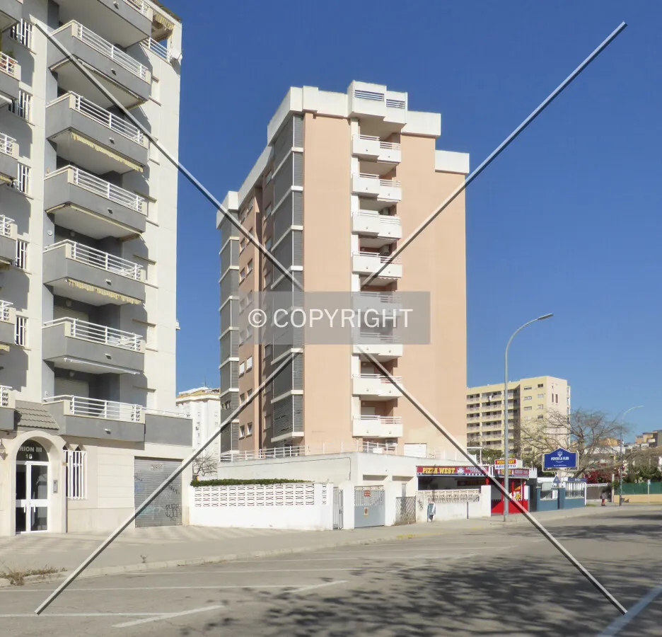 Photo 172-964-370
