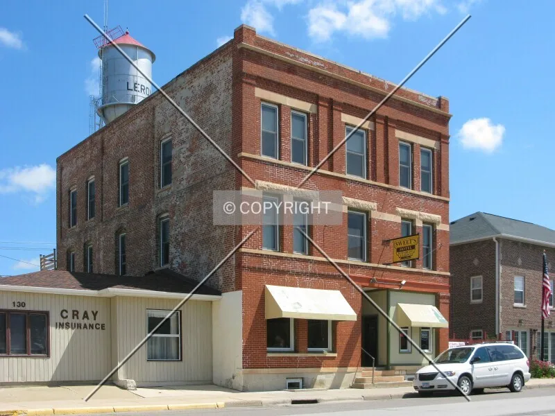 Photo 172-967-684