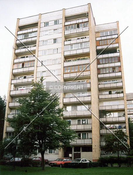 Photo 173-360-663