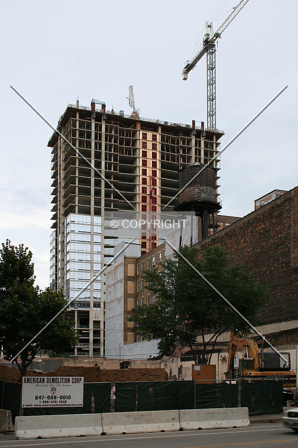 Looking east from Wabash Avenue over the Glashaus site