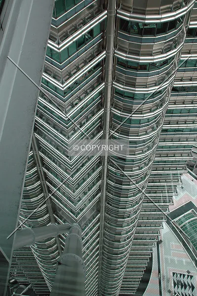 Photo 173-825-582