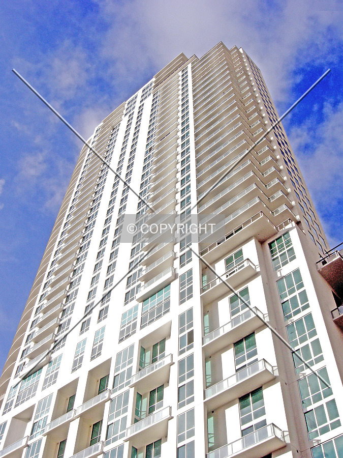 Met 1, Miami, Florida, U.S.A.