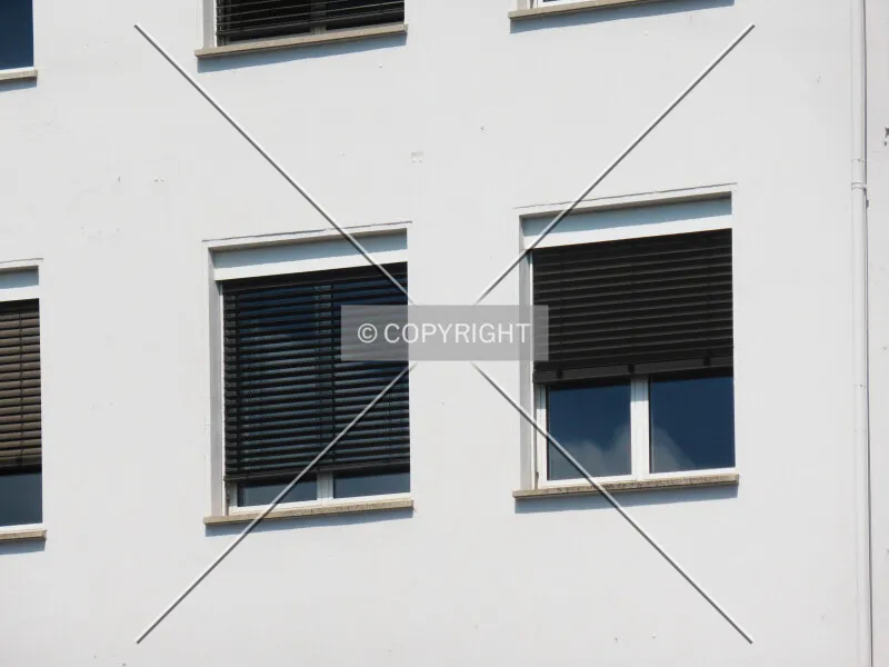 Photo 174-245-429