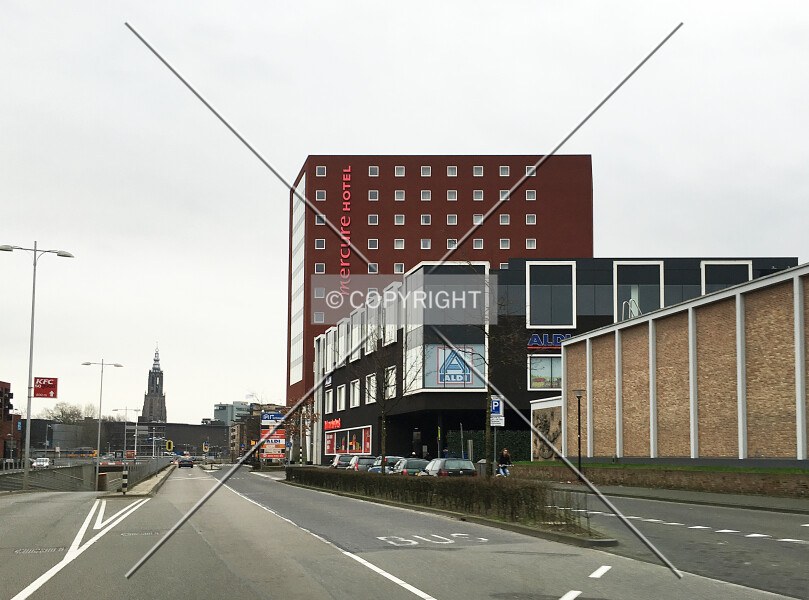 Photo 174-451-239