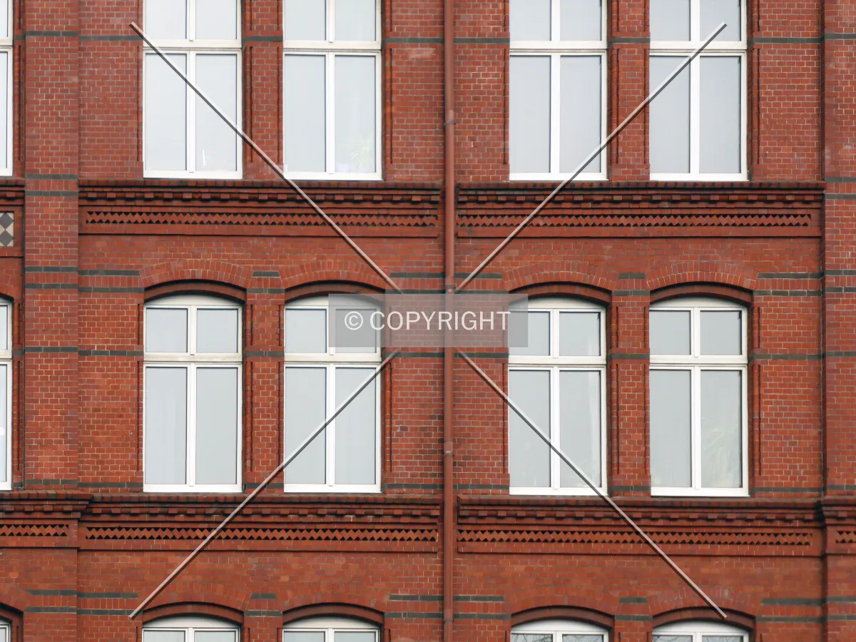 Photo 175-048-633
