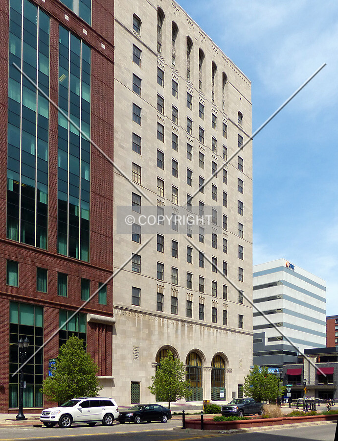 Photo 175-289-967