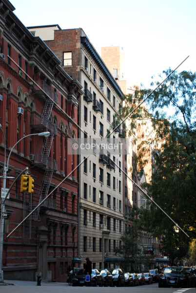 Photo 175-371-929