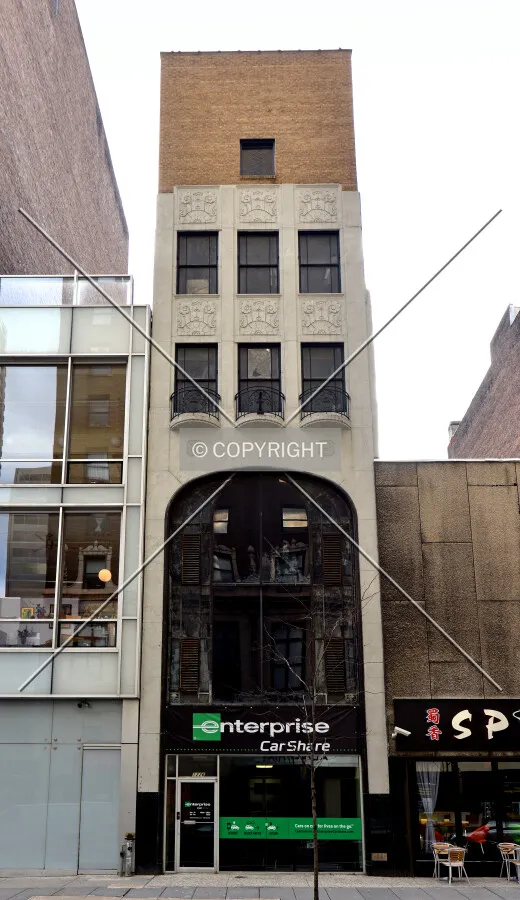 View from the north on Chestnut Street