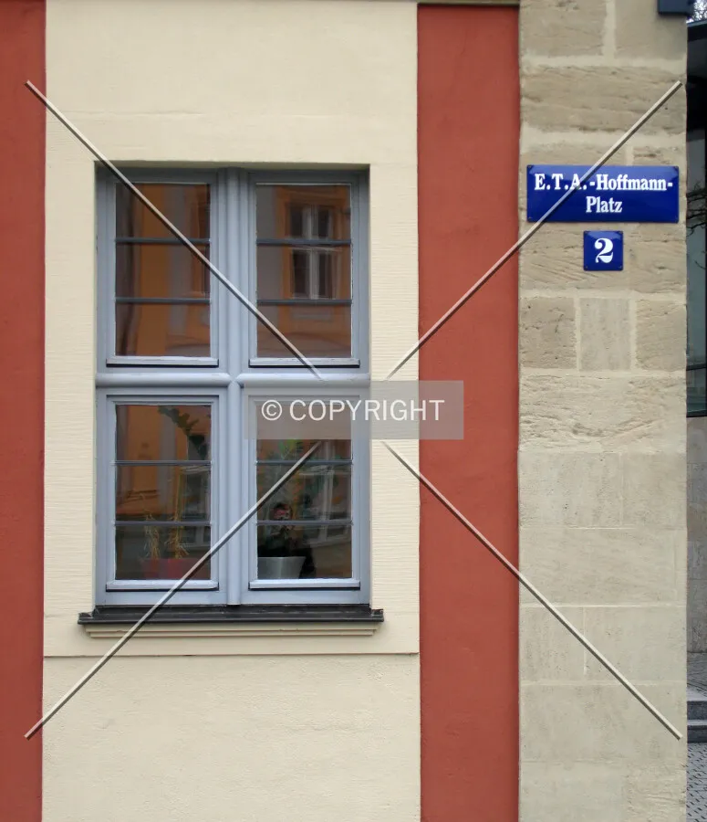 Photo 175-763-942