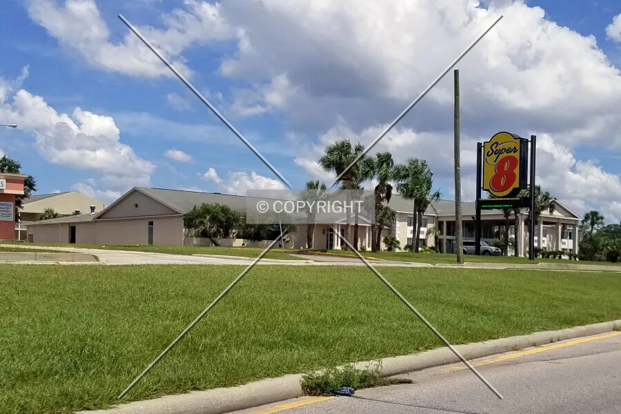 Photo 176-210-956