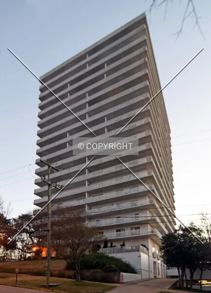 Photo 176-248-520