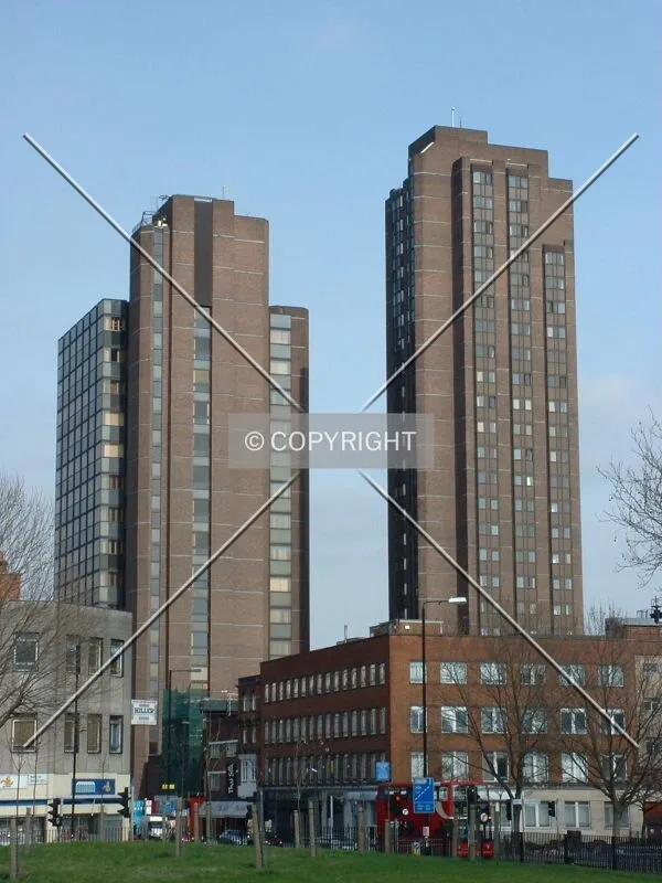 With 91 Waterloo Road on the left