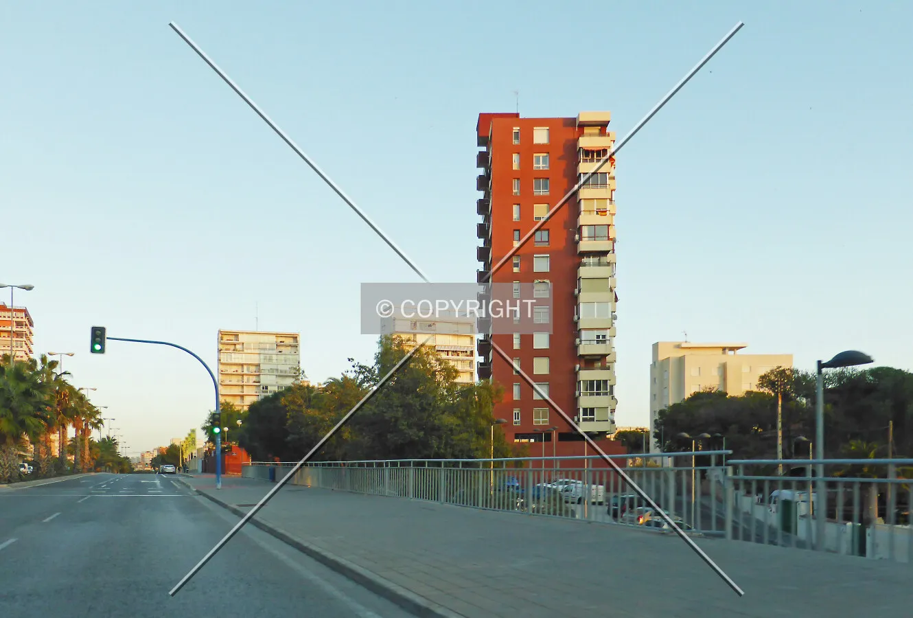 Photo 176-340-748
