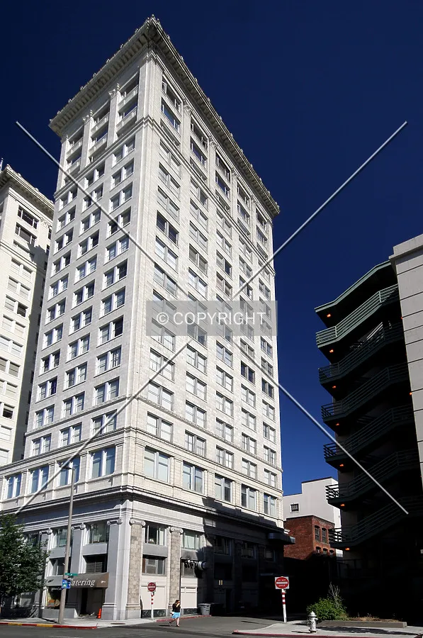 Photo 176-571-067